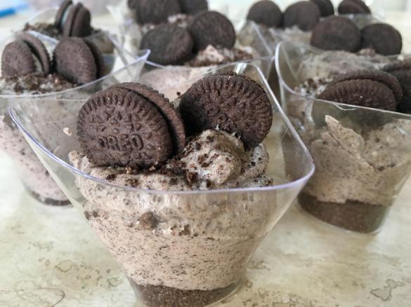 Oreo Mousse & Oreo hot chocolate