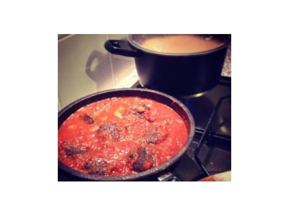 Vegetarian 'meatballs'