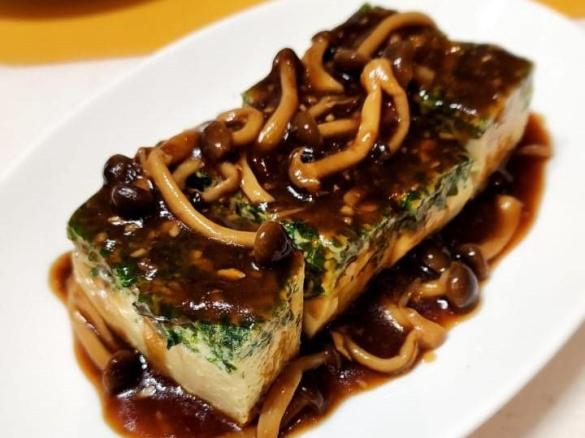 Shimeji Tofu modified by Levi