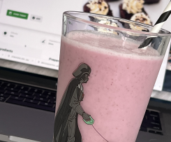 Dragon Fruit Breakfast Smoothie