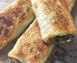 Easy Spinach & Cheese Roll
