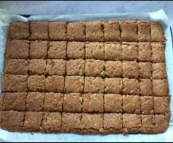 Healthy(er) Anzac Slice