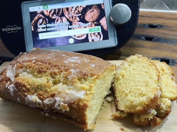 Roma's lemon tea cake