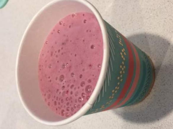 Princess Smoothie (Raspberry & Banana)