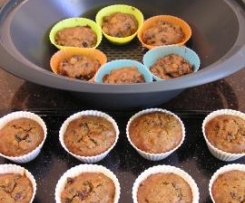 BABY CHRISTMAS CAKES OR PUDDINGS (Makes 26)