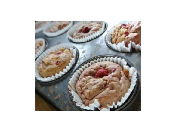 Classic muffin mix - with raspberry and choc chip